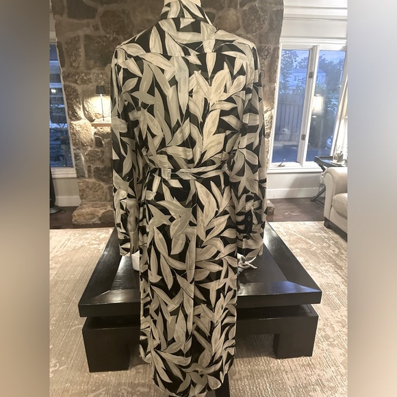 NWOT Equipment button up dress - Picture 5 of 8